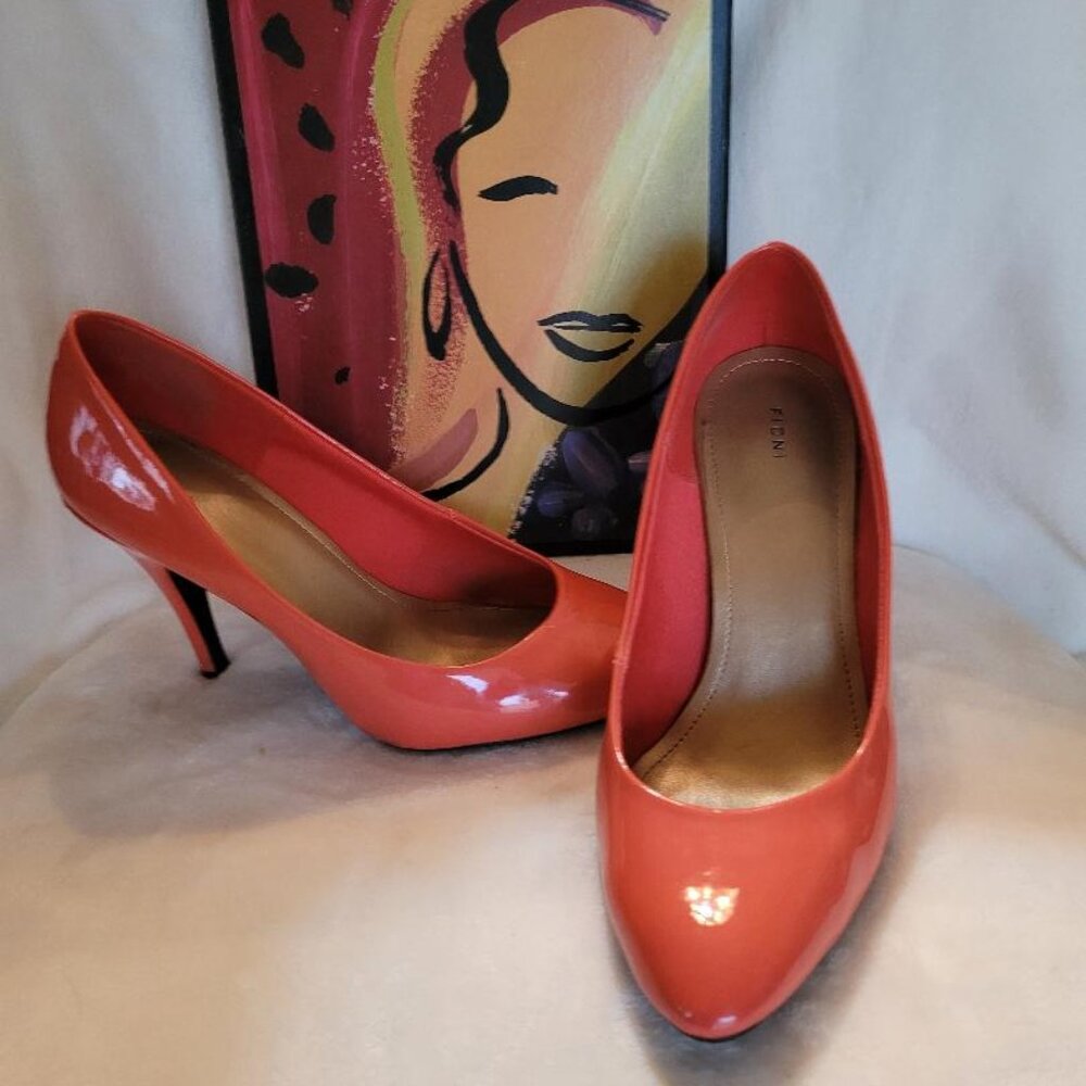 Fioni, size 9w, orange leather
